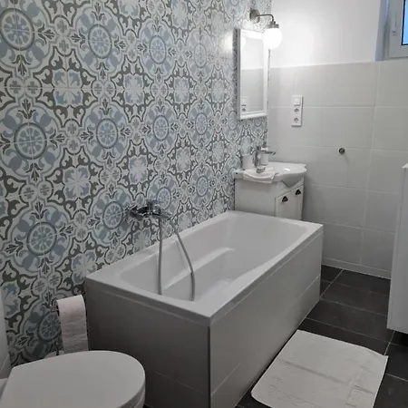 Darnay20 Vendeghaz *