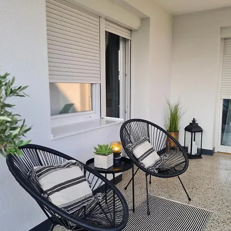 Darnay20 Vendeghaz 아파트 기에네스디아스