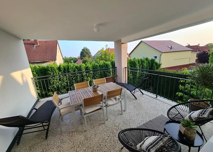 Darnay20 Vendeghaz Apartament *